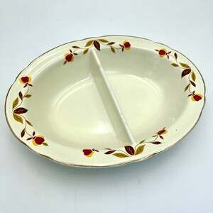 Vintage Hall Superior Autumn Leaf Divided Vegetable Dish Mary Dunbar Jewel Gold